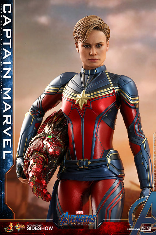 Hot Toys - Avengers: Endgame - Captain Marvel