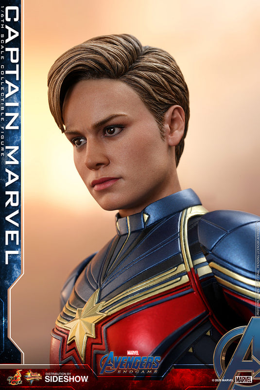 Hot Toys - Avengers: Endgame - Captain Marvel