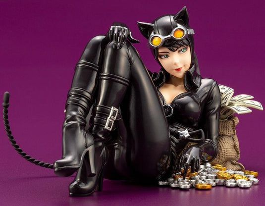 Kotobukiya - DC Comics Bishoujo Statue: Catwoman Returns