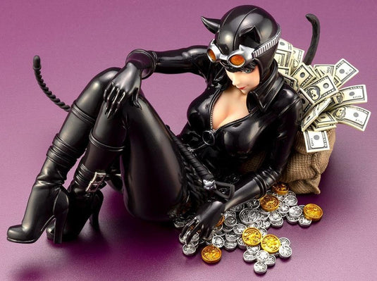 Kotobukiya - DC Comics Bishoujo Statue: Catwoman Returns