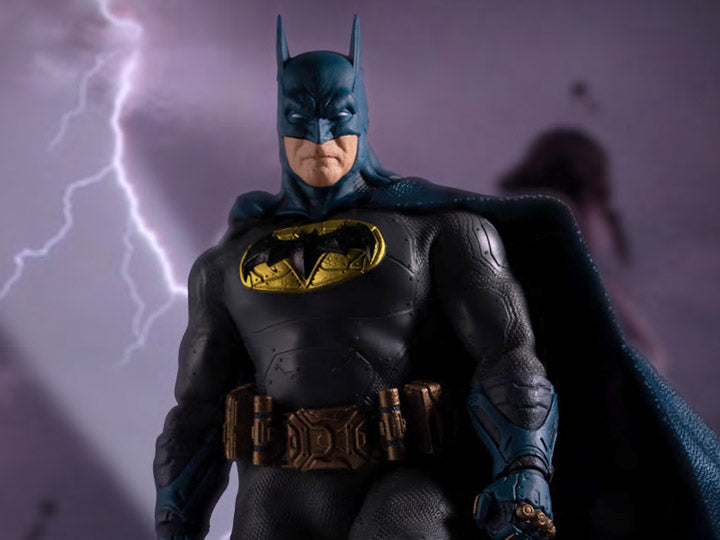 Load image into Gallery viewer, Mezco Toyz - One:12 Batman Supreme Knight (PX Previews Exclusive)
