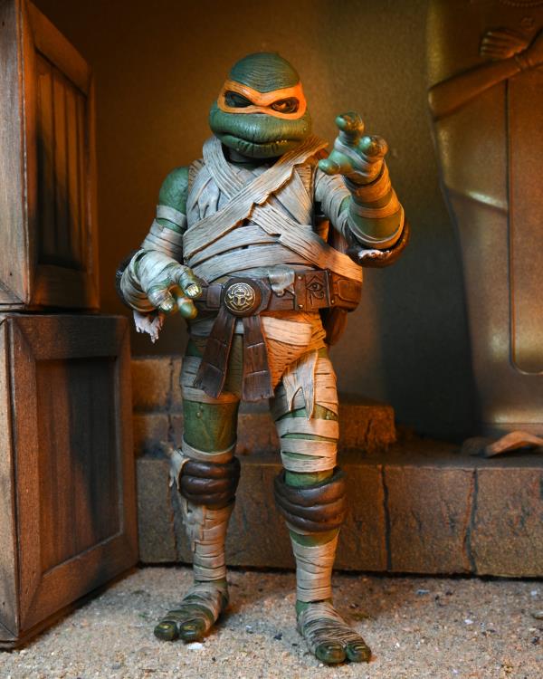 Load image into Gallery viewer, NECA - Universal Monster x Teenage Mutant Ninja Turtles: Michelangelo as Mummy
