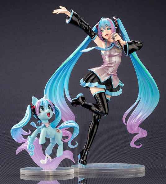 Kotobukiya - Vocaloid Bishoujo Statue: Hatsune Miku (Feat. My Little Pony)