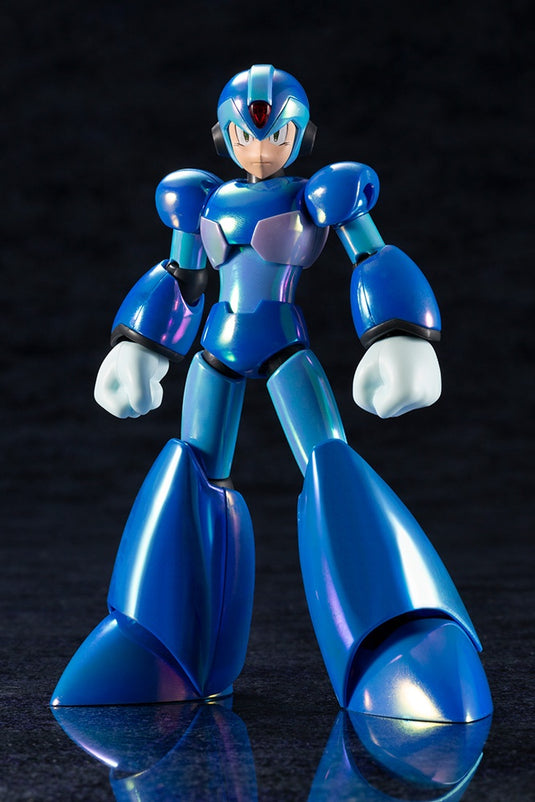 Kotobukiya - Megaman X Series: Megaman X Model Kit [Premium Charge Shot Version]