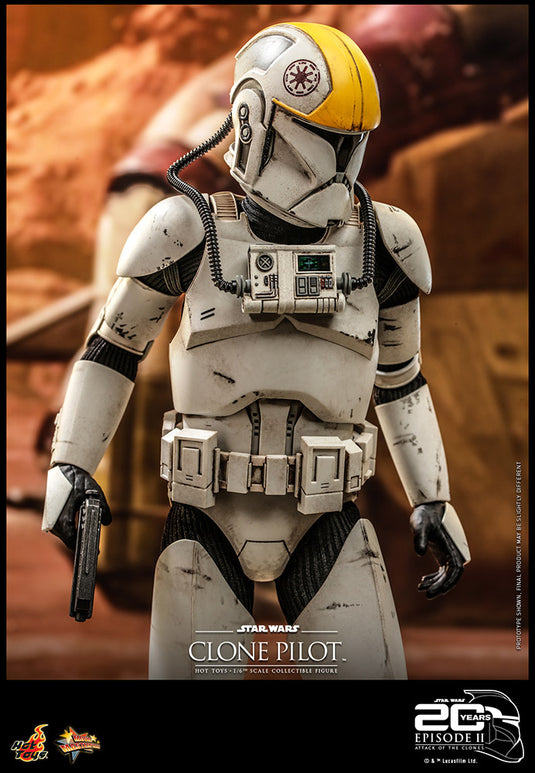 Hot Toys -  Star Wars: Attack of the Clones - Clone Pilot