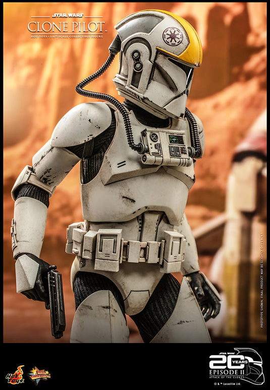 Hot Toys -  Star Wars: Attack of the Clones - Clone Pilot