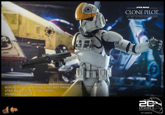 Hot Toys -  Star Wars: Attack of the Clones - Clone Pilot