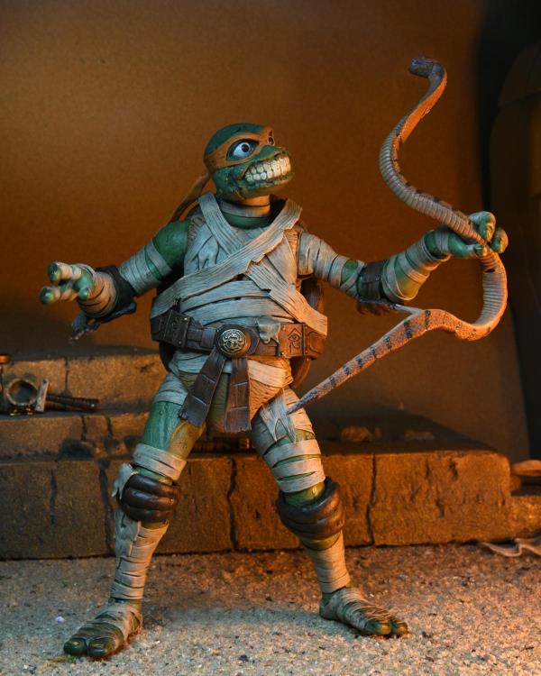 Load image into Gallery viewer, NECA - Universal Monster x Teenage Mutant Ninja Turtles: Michelangelo as Mummy
