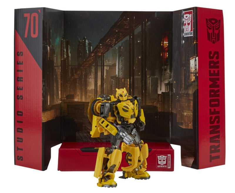 Load image into Gallery viewer, Transformers Generations Studio Series - Deluxe Bumblebee Movie Bumblebee B-127 70
