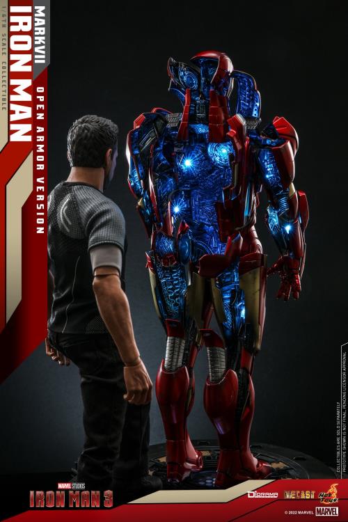 Load image into Gallery viewer, Hot Toys - Iron Man 3: Iron Man Mark VII (Open Armor Version)
