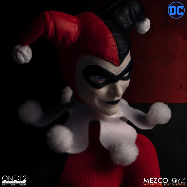 Load image into Gallery viewer, Mezco Toyz - One:12 DC Comics Harley Quinn
