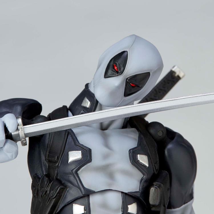 Load image into Gallery viewer, Kaiyodo - Amazing Yamaguchi - Revoltech001EX: Deadpool X-Force Version
