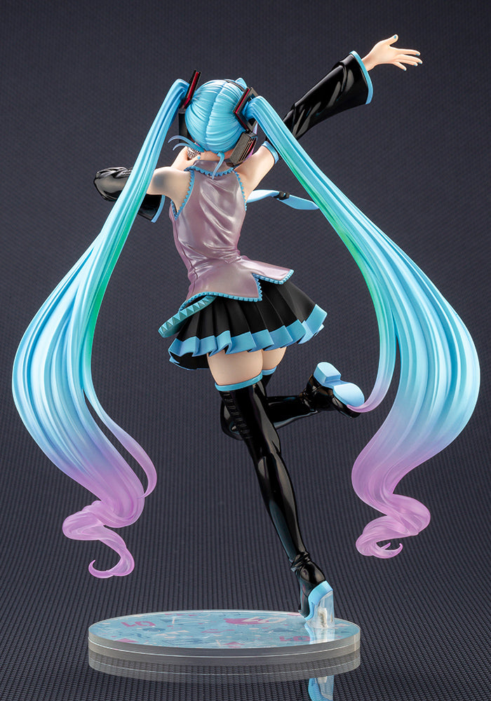 Load image into Gallery viewer, Kotobukiya - Vocaloid Bishoujo Statue: Hatsune Miku (Feat. My Little Pony)
