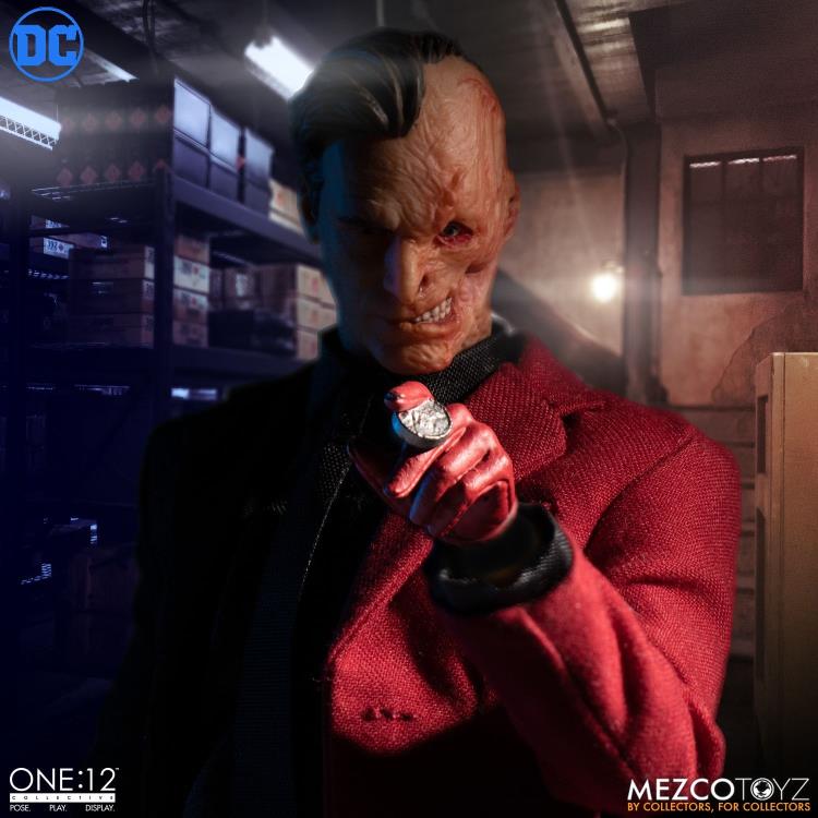 Load image into Gallery viewer, Mezco Toyz - One:12 DC Two-Face
