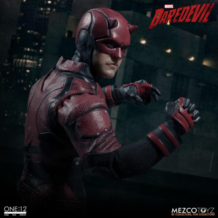 Load image into Gallery viewer, Mezco Toyz - One:12 Netflix Daredevil
