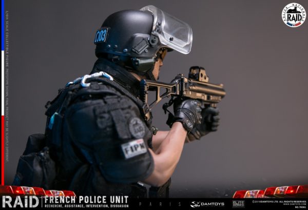 Load image into Gallery viewer, Dam Toys - Elite Series - French Police Unit Raid In Paris
