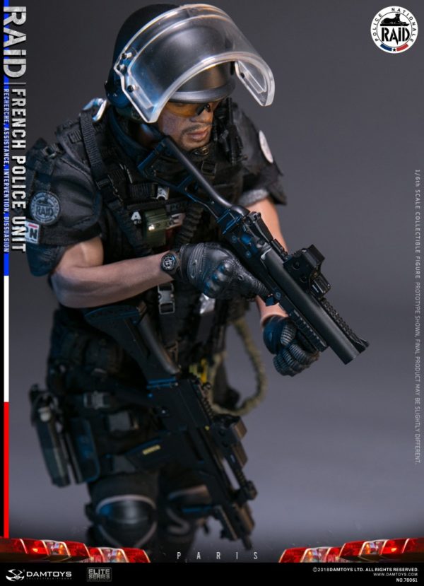 Load image into Gallery viewer, Dam Toys - Elite Series - French Police Unit Raid In Paris
