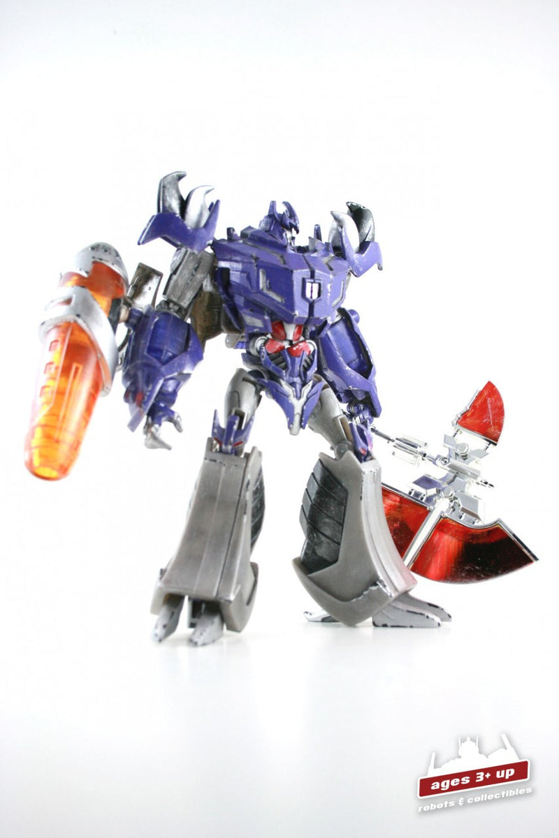 Load image into Gallery viewer, RFX-002A Renderform Dark Emperor Garage Kit With Megatron Figure
