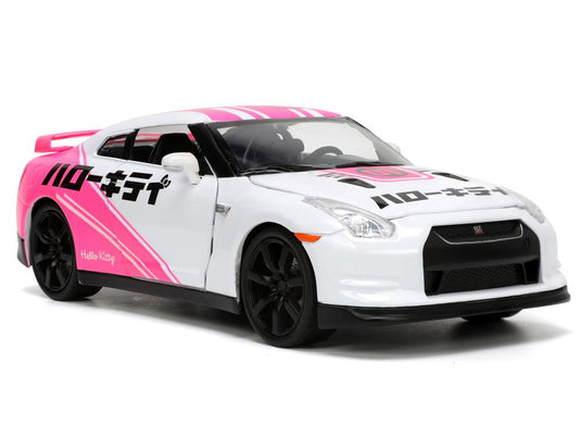 Jada Toys - Hello Kitty and Friends Tokyo Speed: Die-Cast Hello Kitty and 2009 Nissan GTR 1/24 Scale