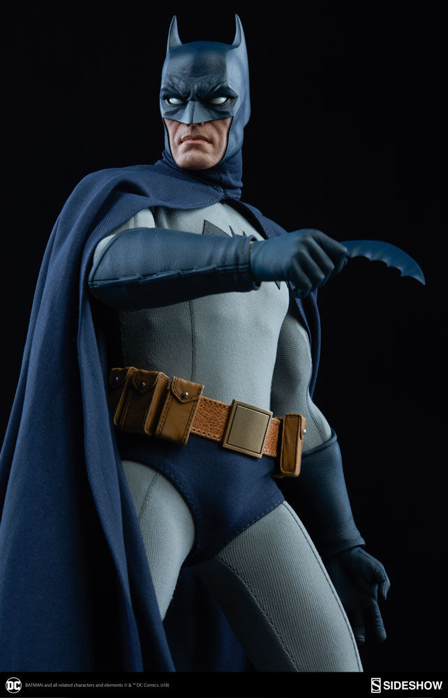 Load image into Gallery viewer, Sideshow - DC Comics: Batman
