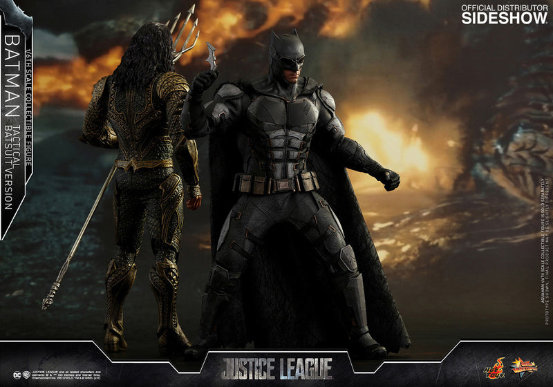 Load image into Gallery viewer, Hot Toys - Justice League: Batman Tactical Batsuit Version
