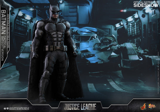 Hot Toys - Justice League: Batman Tactical Batsuit Version