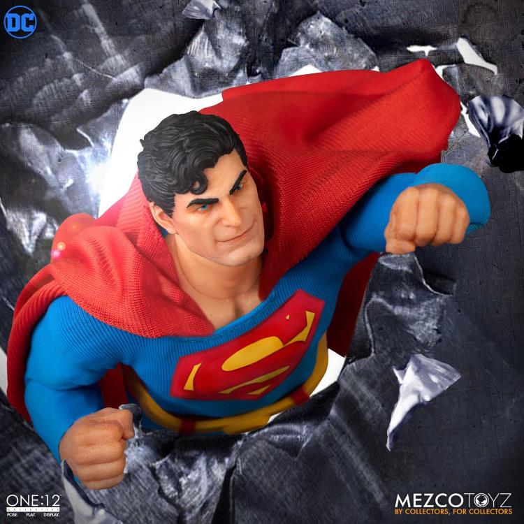 Load image into Gallery viewer, Mezco Toyz - One:12 DC Comics Superman: Man of Steel
