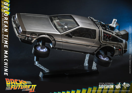 Hot Toys - Back to the Future II: DeLorean Time Machine 1/6 Scale