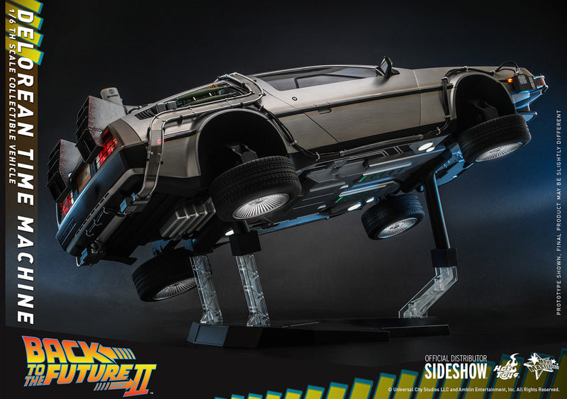 Load image into Gallery viewer, Hot Toys - Back to the Future II: DeLorean Time Machine 1/6 Scale
