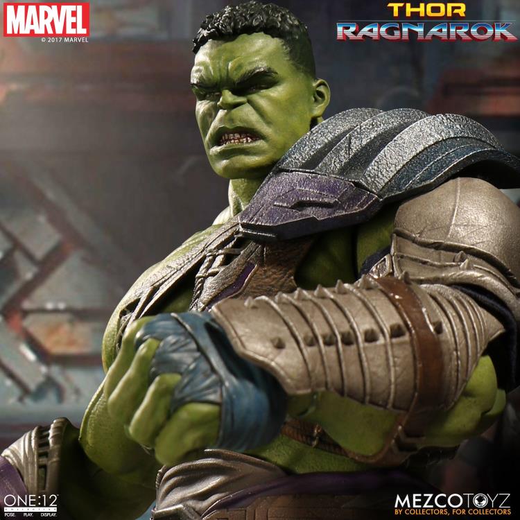 Load image into Gallery viewer, Mezco Toyz - One:12 Thor Ragnarok Gladiator Hulk Action Figure
