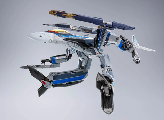 Bandai - Macross Delta The Movie: Absolute Live!!!!!! DX Chogokin: VF-31AX Kairos-Plus (Hayate Immelmann Use)