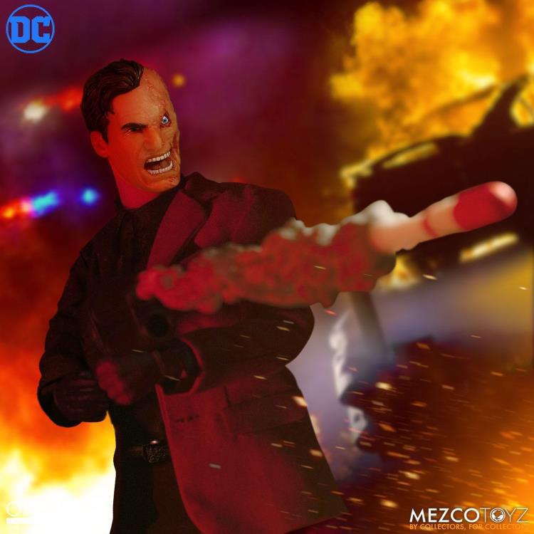 Load image into Gallery viewer, Mezco Toyz - One:12 DC Two-Face
