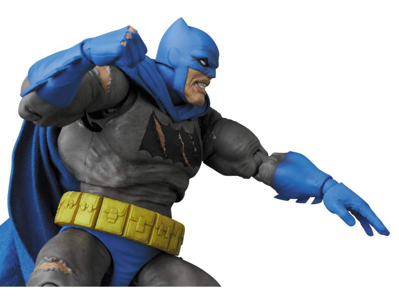 Load image into Gallery viewer, MAFEX Batman - Batman: The Dark Knight Returns (Triumphant) No. 119
