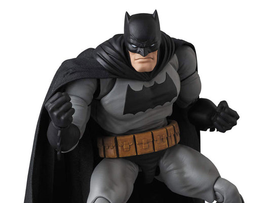 MAFEX Batman - Batman: The Dark Knight Returns No.106