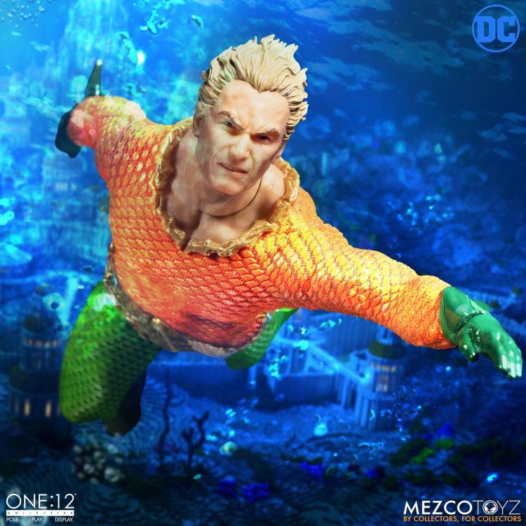 Load image into Gallery viewer, Mezco Toyz - One:12 DC Comics Aquaman Action Figure
