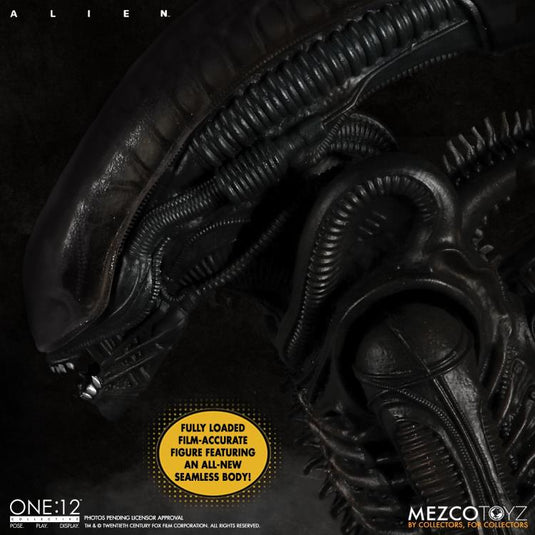 Mezco Toyz - One:12 Alien