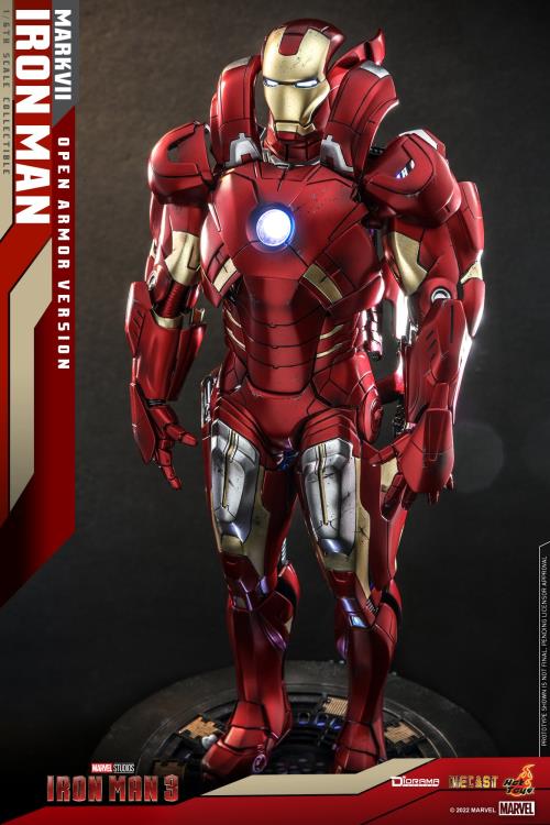 Load image into Gallery viewer, Hot Toys - Iron Man 3: Iron Man Mark VII (Open Armor Version)
