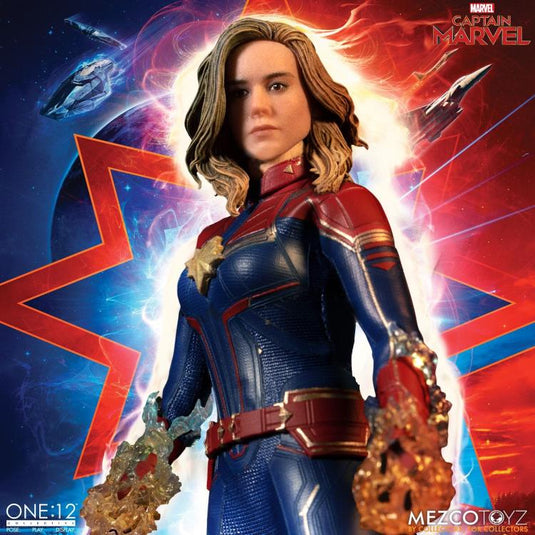 Mezco Toyz - One:12 Captain Marvel