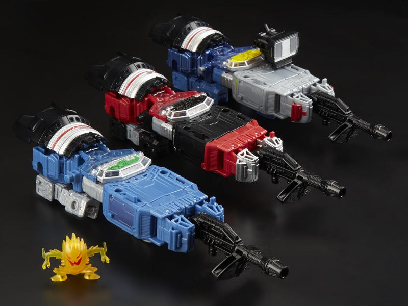 Load image into Gallery viewer, Transformers Generations Siege - Deluxe Refraktor Reconnaissance Team Exclusive Three Pack
