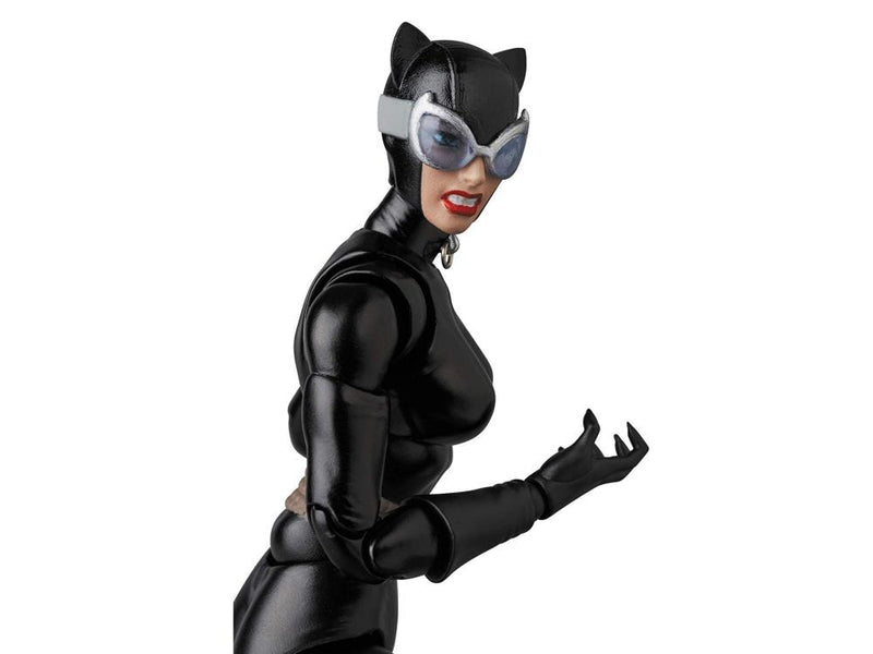 Load image into Gallery viewer, MAFEX Batman Hush: No. 123 Catwoman
