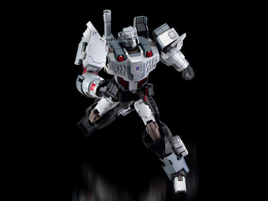 Flame Toys - Furai Model 14: Megatron IDW Decepticon Version Model Kit