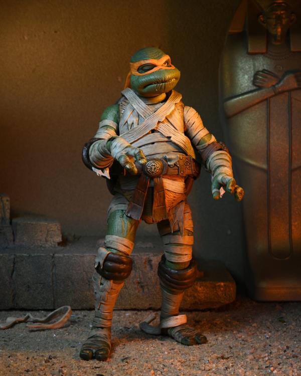 Load image into Gallery viewer, NECA - Universal Monster x Teenage Mutant Ninja Turtles: Michelangelo as Mummy
