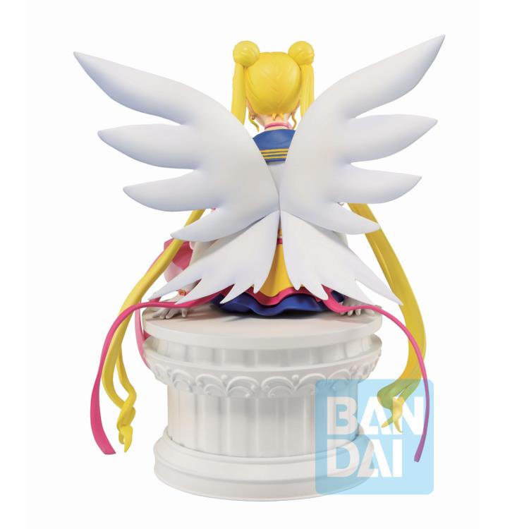Load image into Gallery viewer, Bandai - Ichibansho Figure - Sailor Moon Eternal: Eternal Sailor Moon and Eternal Sailor Chibi Moon
