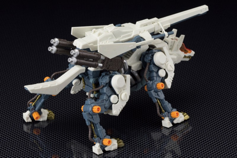 Load image into Gallery viewer, Kotobukiya - Highend Master Model Zoids: RHI-3 Command Wolf
