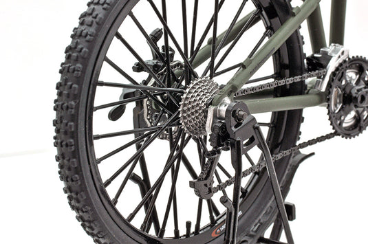 Little Armory LM003 Montagu Paratrooper - 1/12 Scale Bicycle