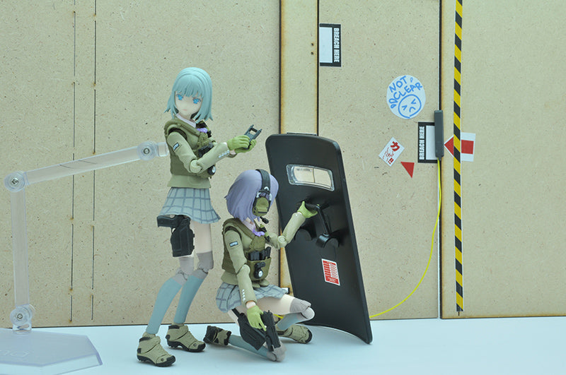 Load image into Gallery viewer, Little Armory LD023 Shoot House A - 1/12 Scale Plastic Model Kit
