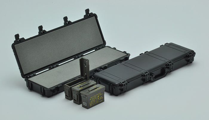 Load image into Gallery viewer, Little Armory LD001 Military Case A - 1/12 Scale Plastic Model Kit
