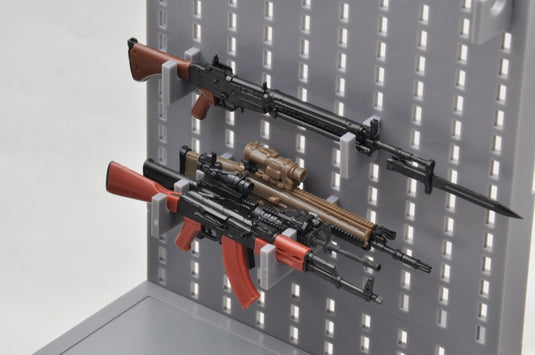 Little Armory LD008 Gun Rack C - 1/12 Scale Plastic Model Kit
