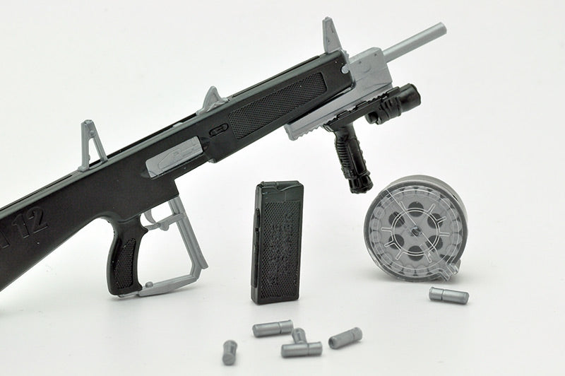 Load image into Gallery viewer, Little Armory LA018 AA-12 - 1/12 Scale Plastic Model Kit
