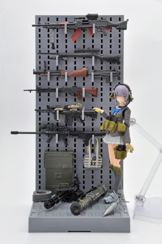 Little Armory LD008 Gun Rack C - 1/12 Scale Plastic Model Kit